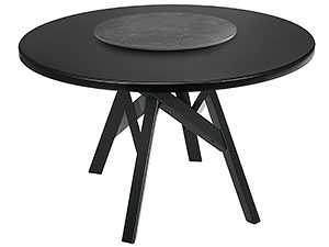 Lazy Susan на современном европейском столе Lazy Susan на современном европейском столе